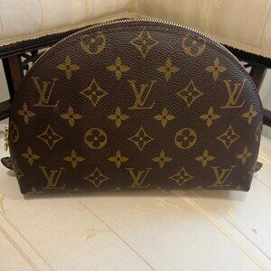 Louis Vuitton Monogram Cosmetic Pouch – Authentic